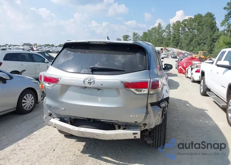 2015 Toyota Highlander Xle V6 z USA, uszkodzony, nr VIN 5TDKKRFH6FS086456